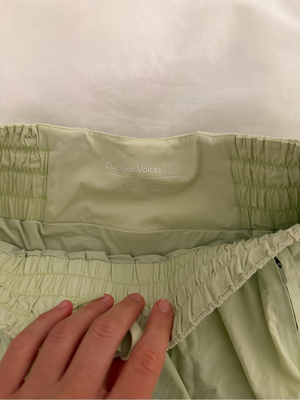 Outdoor Voices 3” Light speed shorts in green